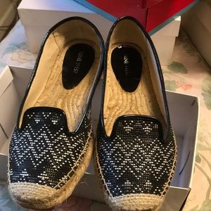 Nine west espadrilles, size 9.5 medium, black and white weave, woven sole